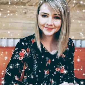 Meet your Posher, Katelynn